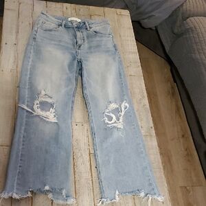 Risen Light Blue Distressed Women's Jeans Cropped 28